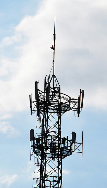 安装移动信号塔的安全距离